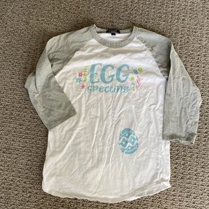 Egg-specting T-shirt